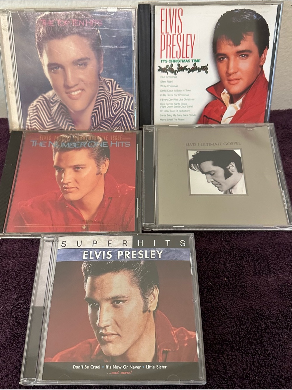 Lot of 5 Elvis Presley cds all play great